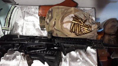 У Харкові затримали експрацівника фельд'єгерської служби: він передавав РФ дані про позиції українських військових У Харкові затримали експрацівника фельд'єгерської служби: він передавав РФ дані про позиції українських військових
