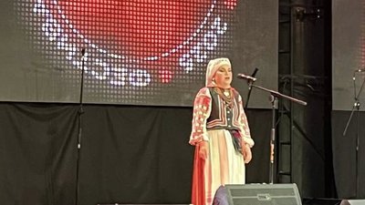 Любов Сорока із Сарненської громади здобула І премію на фестивалі "Червона рута-2025". 