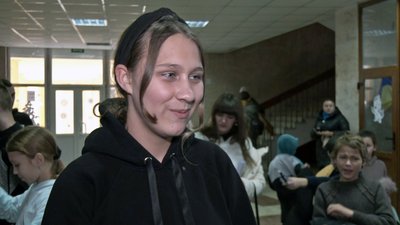 У Луцьку для дітей із родин переселенців організували свято до Дня святого Миколая У Луцьку для дітей із родин переселенців організували свято до Дня святого Миколая