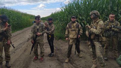 На Тернопільщині стартували рейдові парамілітарні змагання На Тернопільщині стартували рейдові парамілітарні змагання