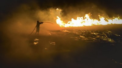 Пожежники врятували 1,5 тисячі гектарів зернових, які спалахнули після обстрілів — ДСНС