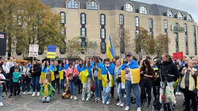 Під час заходу у Німеччині волонтери зібрали кошти для придбання авто для ЗСУ на Херсонському напрямку Під час заходу у Німеччині волонтери зібрали кошти для придбання авто для ЗСУ на Херсонському напрямку