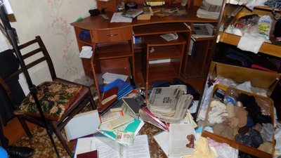 Поліціянти затримали чоловіків, які пограбували бабусю на Сумщині Поліціянти затримали чоловіків, які пограбували бабусю на Сумщині