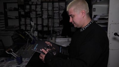 У Сумах волонтер готує "Пухнастий календар" до Нового року