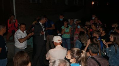 У Полтаві із багатоповерхівки відселяють людей через невідому хімічну речовину