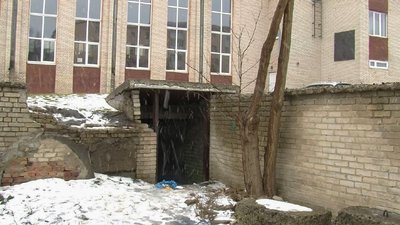 Руйнування, підтоплення та банкрутство: 59 укриттів на Волині – не готові до використання