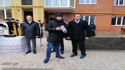 14 сімей учасників АТО, переселенці, молоді сім’ї та освітяни отримали квартири в Тернополі