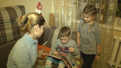 Життя у тиші: як живе луцька родина, у якій батьки та двоє дітей - нечуючі Життя у тиші: як живе луцька родина, у якій батьки та двоє дітей - нечуючі