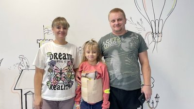 У Львові дівчинці з Харківщини пересадили нирку від батька-військового