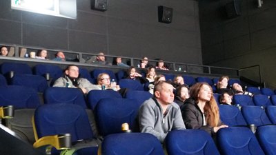 "20 днів у Маріуполі" знову на екранах Дніпра: що кажуть глядачі та скільки ще можна подивитися стрічку "20 днів у Маріуполі" знову на екранах Дніпра: що кажуть глядачі та скільки ще можна подивитися стрічку