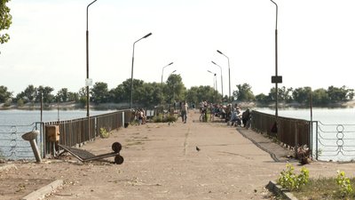 У Черкасах дівчина упала в каналізаційний люк У Черкасах дівчина упала в каналізаційний люк