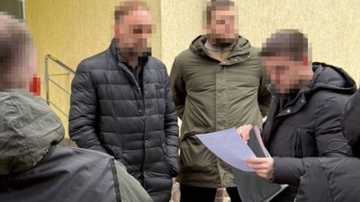 Затримання керівника органу місцевого самоврядування та його спільника