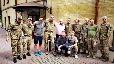 Про руйнування свого будинку, російських друзів і кумів та дерусифікацію: велике інтерв'ю з Ігорем Кондратюком Про руйнування свого будинку, російських друзів і кумів та дерусифікацію: велике інтерв'ю з Ігорем Кондратюком