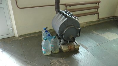 Зима близько. Мешканці села Катеринівка живуть без газу, води та світла Зима близько. Мешканці села Катеринівка живуть без газу, води та світла