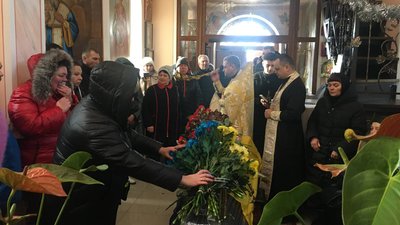 У Сумах попрощались із захисником Максимом Чевгузом У Сумах попрощались із захисником Максимом Чевгузом