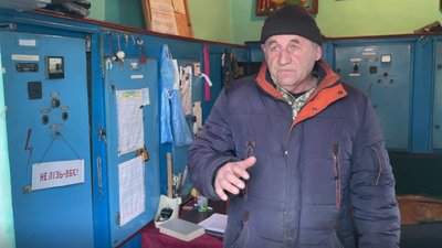"Вночі вставали, щоб вичерпувати воду з льоха": як у громаді на Волині борються з паводком "Вночі вставали, щоб вичерпувати воду з льоха": як у громаді на Волині борються з паводком