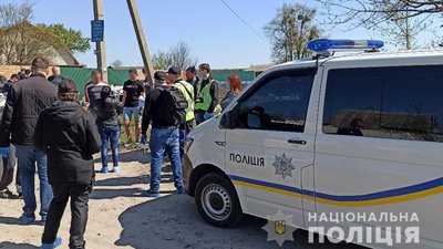 Викладене у соцмережі фото оголеної жінки, підозрюваної у вбивстві, зробив поліцейський