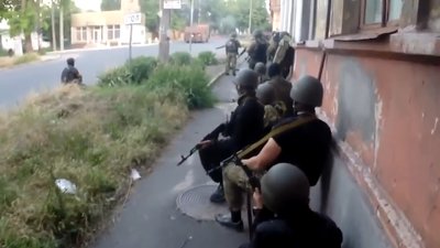 7 років тому Маріуполь звільнили від російських бойовиків 7 років тому Маріуполь звільнили від російських бойовиків