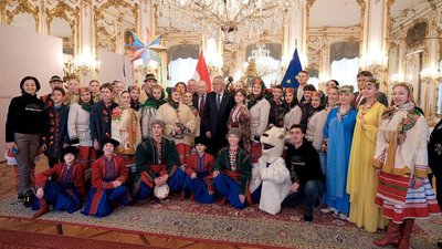 Відвідали п’ять країн, дали 13 концертів. Кропивницький ансамбль взяв участь у турі країнами Європи Відвідали п’ять країн, дали 13 концертів. Кропивницький ансамбль взяв участь у турі країнами Європи