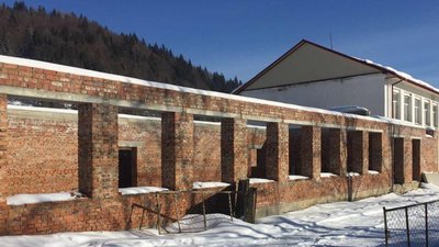 На Прикарпатті фірма привласнила 500 тис грн на будівництві школи — СБУ