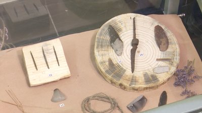 У Дніпрі відкрили виставку артефактів, знайдених на місці будівництва Решетилівської траси У Дніпрі відкрили виставку артефактів, знайдених на місці будівництва Решетилівської траси
