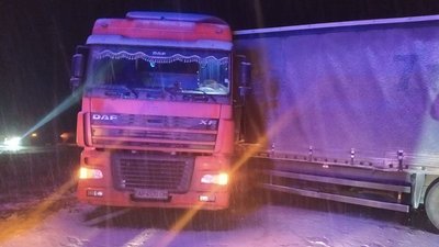Сніг на Харківщині: у двох районах області сталися дві ДТП