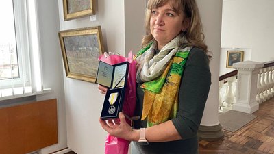 У Черкасах нагородили волонтерів з нагоди свята У Черкасах нагородили волонтерів з нагоди свята