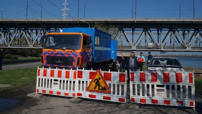 Через ремонт водогону частина міста Дніпра – без води: як ідуть роботи Через ремонт водогону частина міста Дніпра – без води: як ідуть роботи