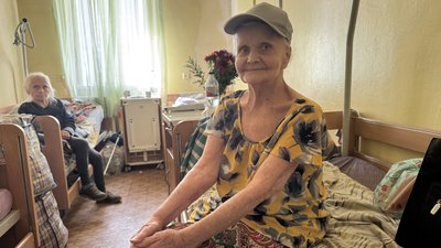 "Мені навіть снилося, що я у грі". 78-річна геймерка з Донеччини отримала ноутбук для ігор і вперше сіла ХХХ "Мені навіть снилося, що я у грі". 78-річна геймерка з Донеччини отримала ноутбук для ігор і вперше сіла ХХХ