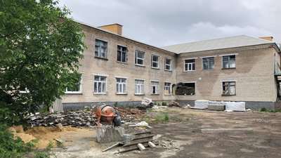 Розбиті класи. Як на Миколаївщині у Широківській громаді попри руйнації триває навчальний процес Розбиті класи. Як на Миколаївщині у Широківській громаді попри руйнації триває навчальний процес