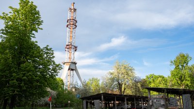 Росіяни атакували Харків, зруйнована телевежа