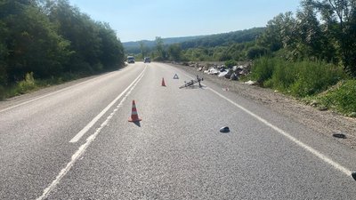 У смертельній ДТП на Закарпатті 2 серпня загинув велосипедист