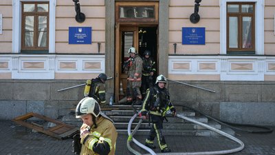 Рятувальники на місці удару по НАН 28 вересня 2026 року