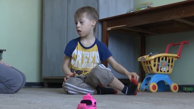 "Підемо на дитячу йогу": у Полтаві проживає родина з Харкова, що виховує сина із синдромом Дауна "Підемо на дитячу йогу": у Полтаві проживає родина з Харкова, що виховує сина із синдромом Дауна