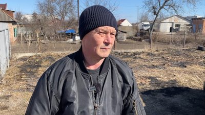 Боїться, що заберуть дітей через безлад у будинку