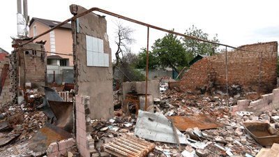 Поставити дах чи відбудувати з фундаменту: у Чернігові 600 родинам відновлюватимуть житло