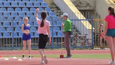 Для тренувань спортсменів в Ужгороді відкрили стадіон “Авангард”