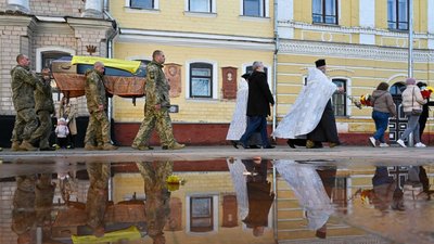 На Чернігівщині попрощалися з солдатом Дмитром Жигаловим На Чернігівщині попрощалися з солдатом Дмитром Жигаловим