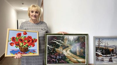 Житомир, вишиті картини Лариси Примаченко, виставка, Малин