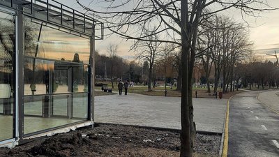 МАФи на міському озері: що думають франківці МАФи на міському озері: що думають франківці