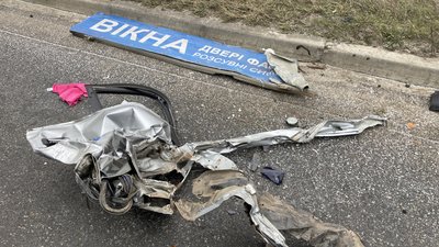 Шестеро загиблих, є травмовані — в Ізюмському районі на Харківщині сталася ДТП Шестеро загиблих, є травмовані — в Ізюмському районі на Харківщині сталася ДТП