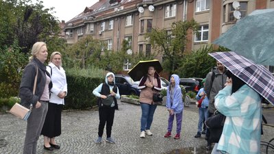 В Ужгороді провели екскурсію для військових та їх родин В Ужгороді провели екскурсію для військових та їх родин
