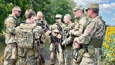 "Цього року хочемо підготувати 2000 тисячі людей". Як у Кропивницькому працює Центр нацспротиву і як долучитися "Цього року хочемо підготувати 2000 тисячі людей". Як у Кропивницькому працює Центр нацспротиву і як долучитися