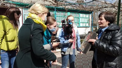 "Баба Єлька. Експедиція на піч". Передпоказ телепроєкту від Суспільного "Баба Єлька. Експедиція на піч". Передпоказ телепроєкту від Суспільного