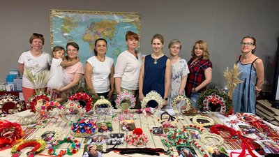 "Культура на часі": як у Черкасах відбулись благодійні історичні екскурсії "Культура на часі": як у Черкасах відбулись благодійні історичні екскурсії