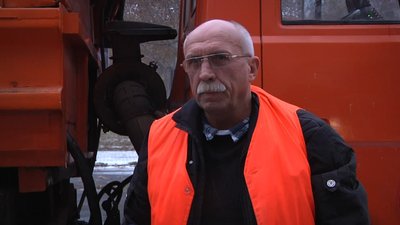 Перший сніг та автомобільна "ковзанка": як Одеса зустріла негоду Перший сніг та автомобільна "ковзанка": як Одеса зустріла негоду