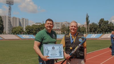 У Черкасах встановили рекорд з хокею на траві У Черкасах встановили рекорд з хокею на траві