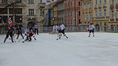 У Львові відзначили День хокею У Львові відзначили День хокею