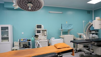 Ремонт тривав понад 2,5 роки: у Луцьку в міській лікарні оновили операційний блок Ремонт тривав понад 2,5 роки: у Луцьку в міській лікарні оновили операційний блок