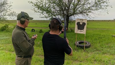 У Миколаєві відбулись змагання з тактичної стрільби з дробовика